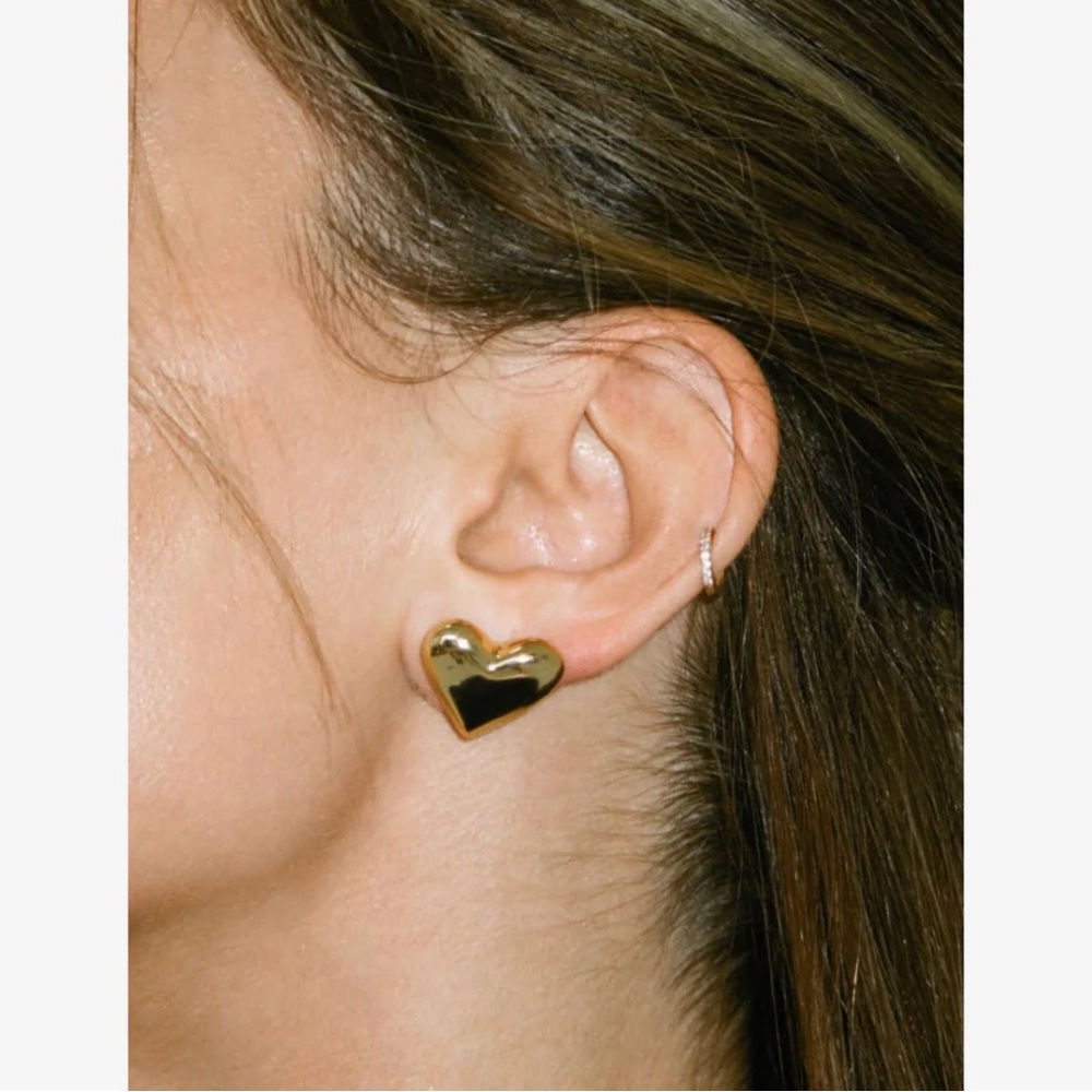 MSRP $68 Rumored Piece of my Heart Studs - Gold